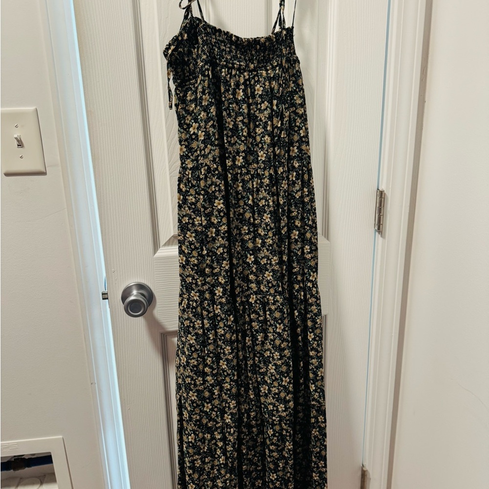 Floral Maxi Dress with tie shoulder Straps